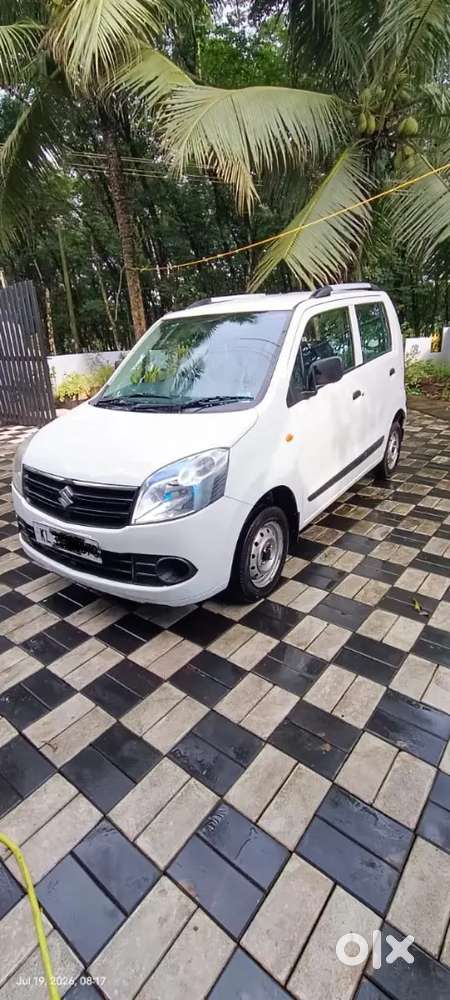 Maruti Suzuki Wagon R 2010 Lxi Petrol 100000 Km Driven Tire Average