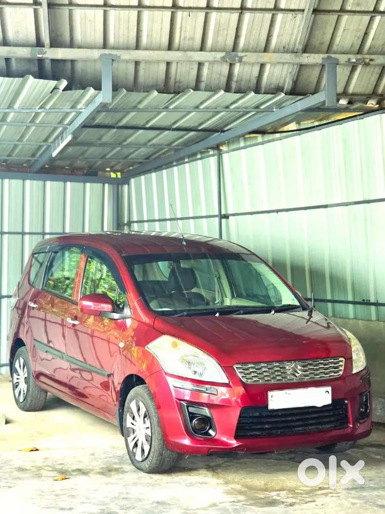 Maruti Suzuki Ertiga Lxi 2014