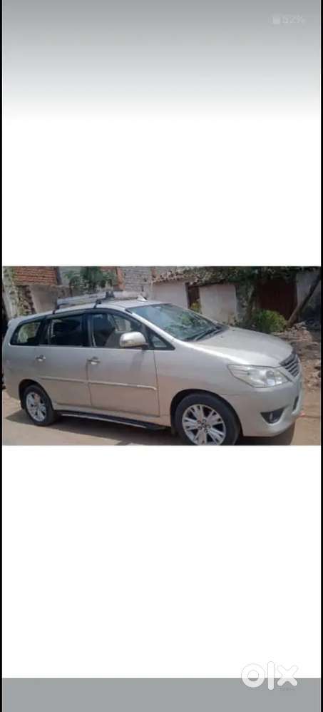 Toyota Innova Gx 2012