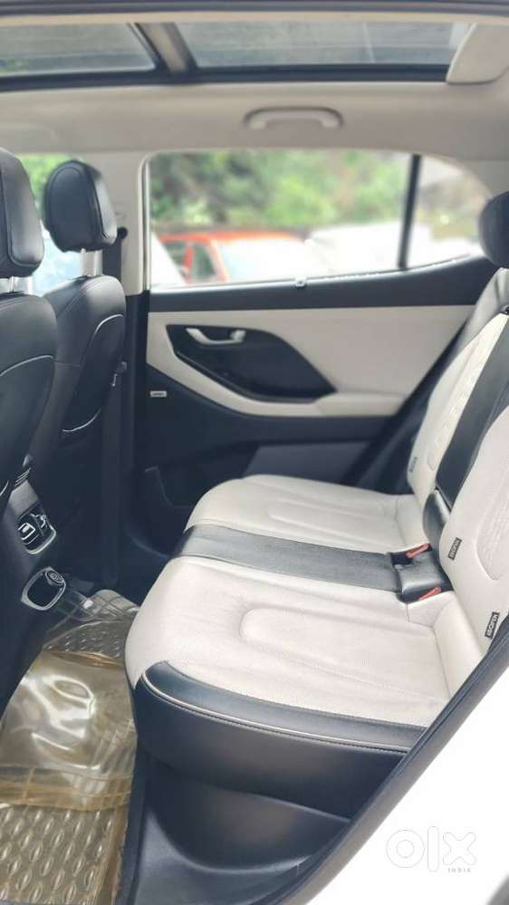 Hyundai Creta 1.5 Sx (o) Diesel At, 2022, Diesel