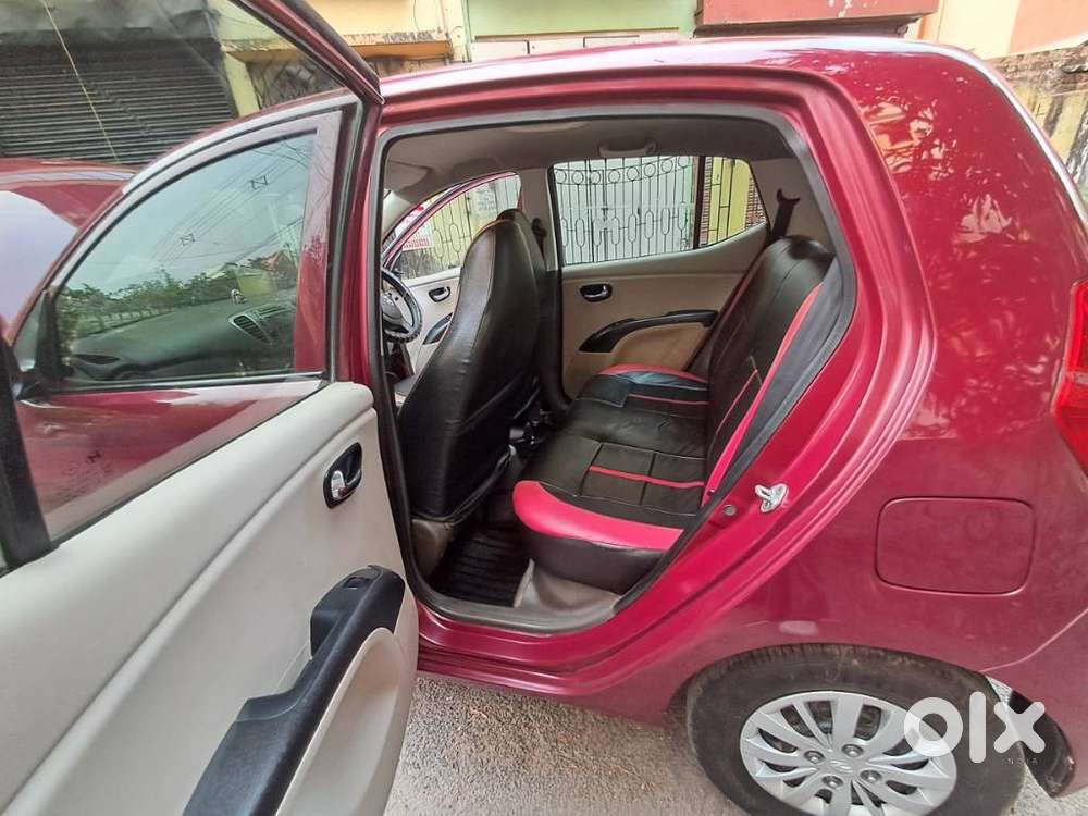 Hyundai I10 Sportz, 2017, Petrol