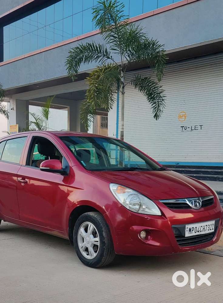 Hyundai I20 2010-2012 1.2 Sportz, 2011, Petrol