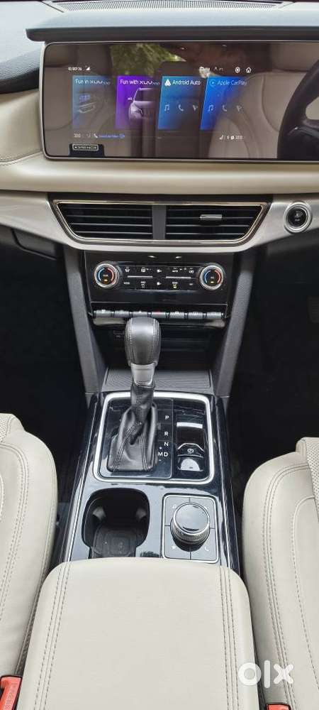 Mahindra Xuv700 Ax7 Luxury Pack Awd, 2024, Diesel
