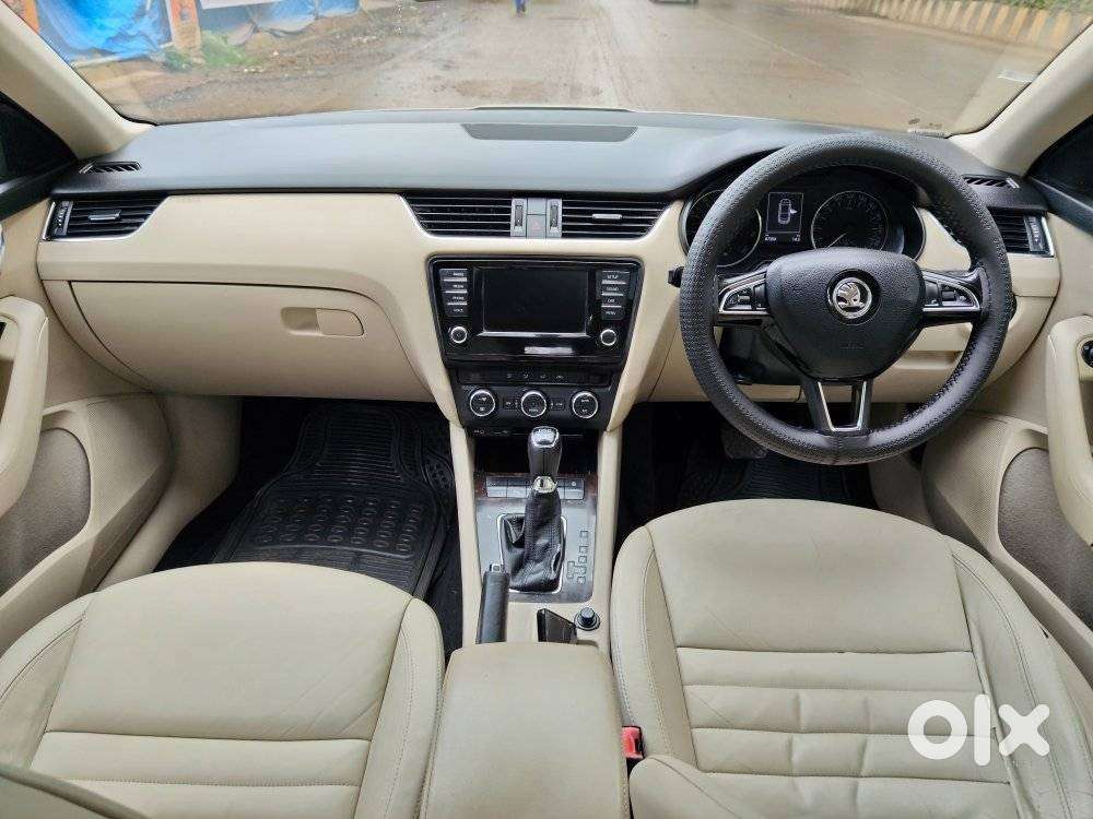 Skoda Octavia 1.8 Elegance Tsi At, 2016, Petrol