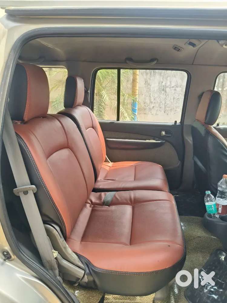 Ford Endeavour 2004