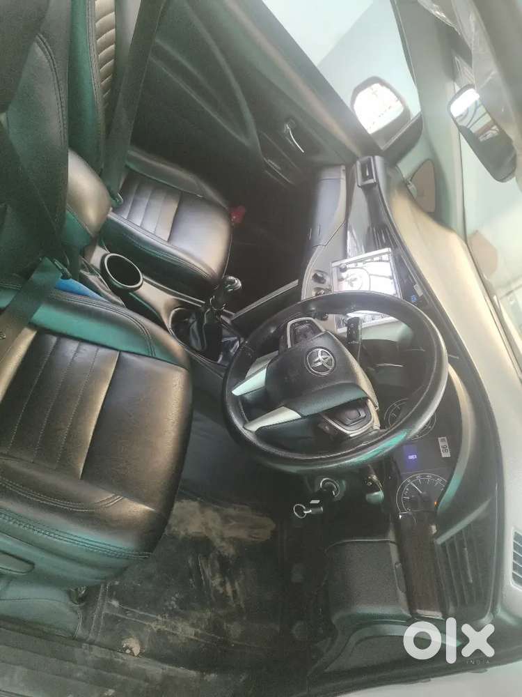 Toyota Innova Crysta 2023