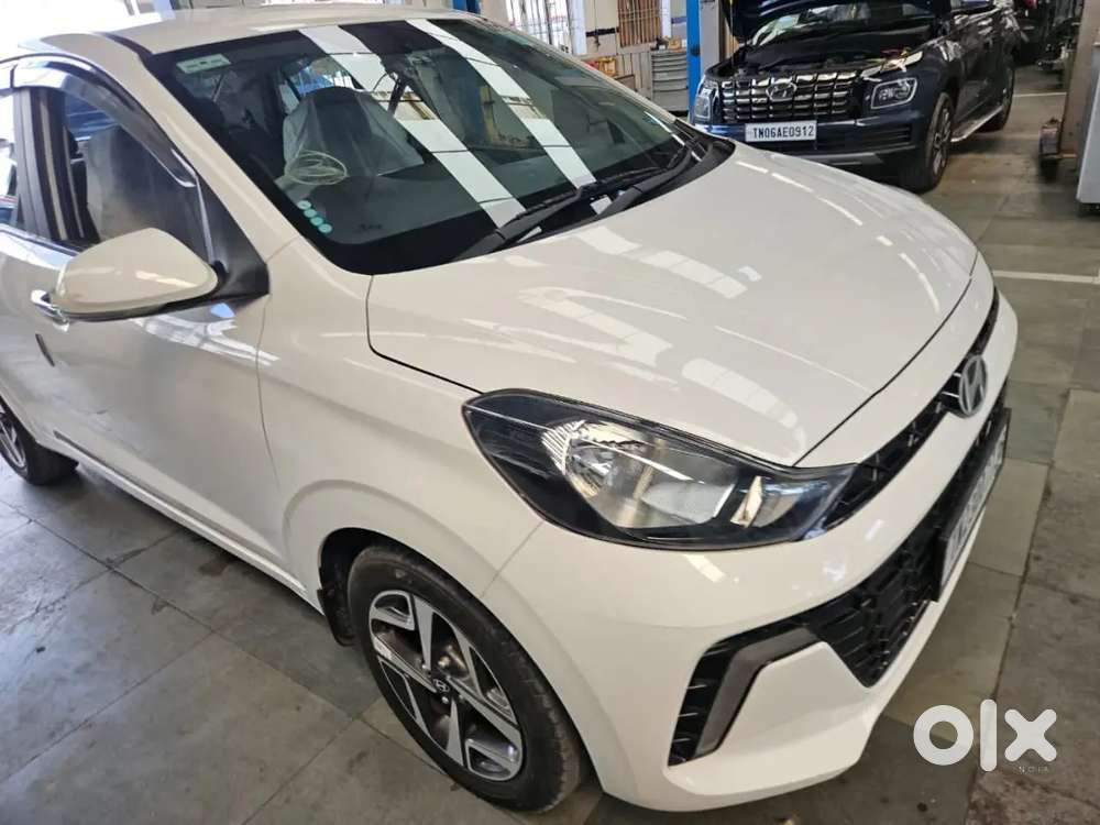 Hyundai Aura 2023 Petrol 18000 Km Driven
