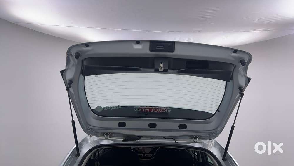 Toyota Glanza 1.2 V, 2023, Petrol
