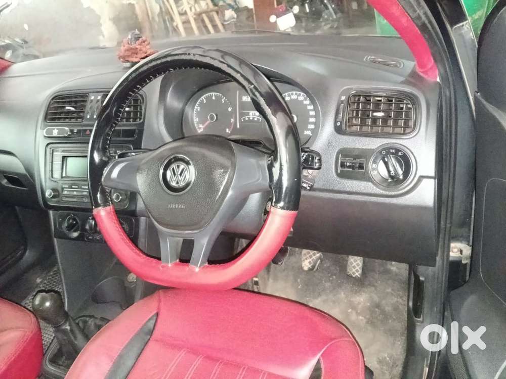 Volkswagen Polo 2016 Year