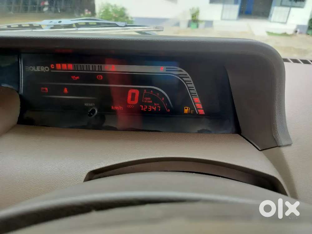 Mahindra Bolero 2015