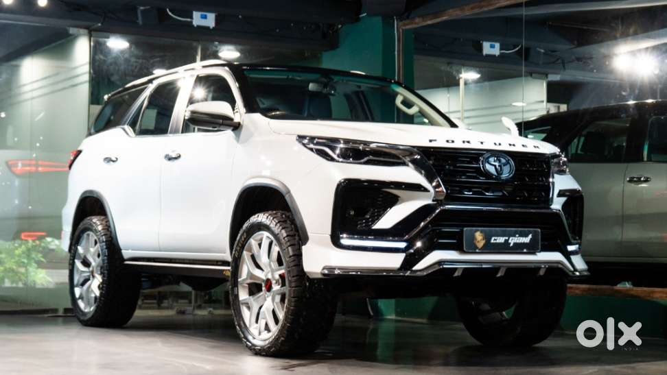 Toyota Fortuner Leader Edition (at), 2025, Diesel