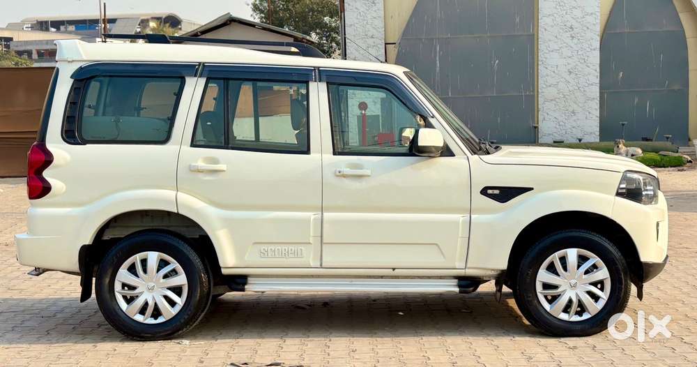 Mahindra Scorpio