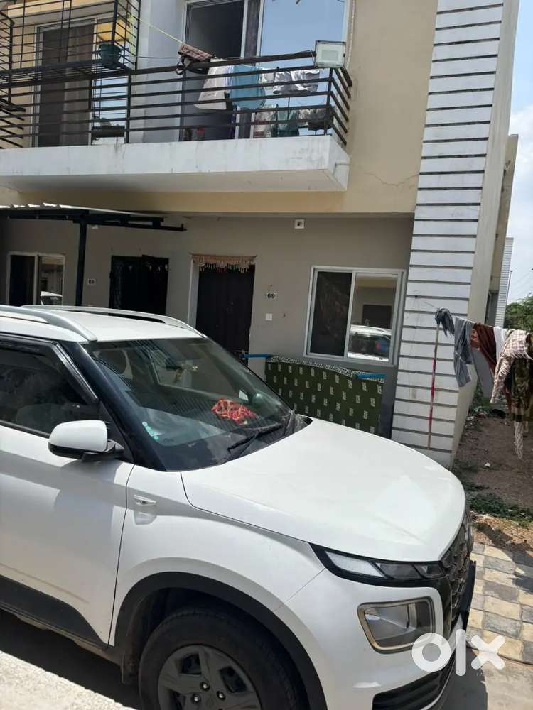 Hyundai New Venue Se Petrol Manual 2025