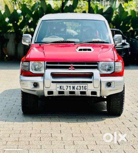 Mitsubishi Pajero 2010 Diesel 86000 Km Driven