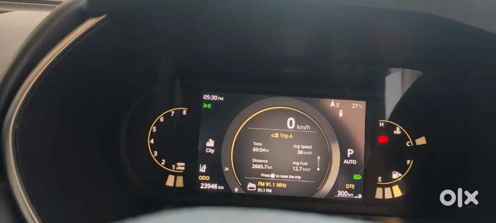 Tata Safari Selling