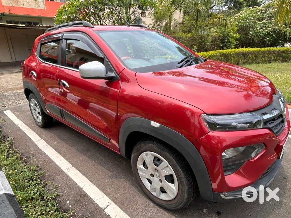 Kwid 1.0 Rxt Optional. In Showroom Condition. Less Driven