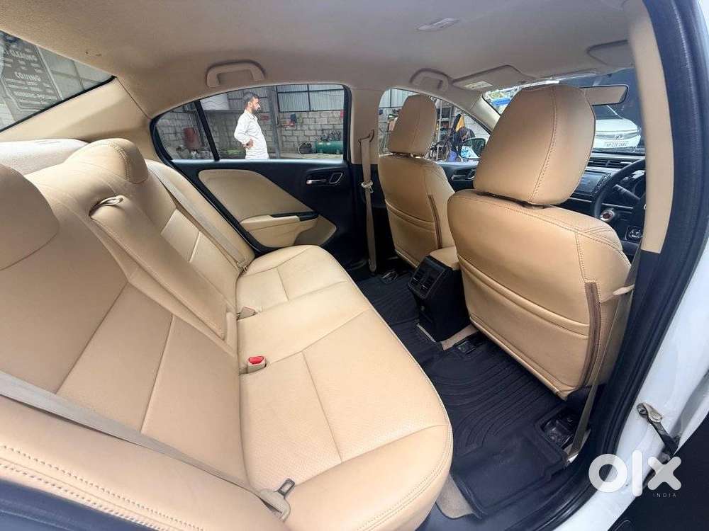 Honda City, 2022, Petrol
