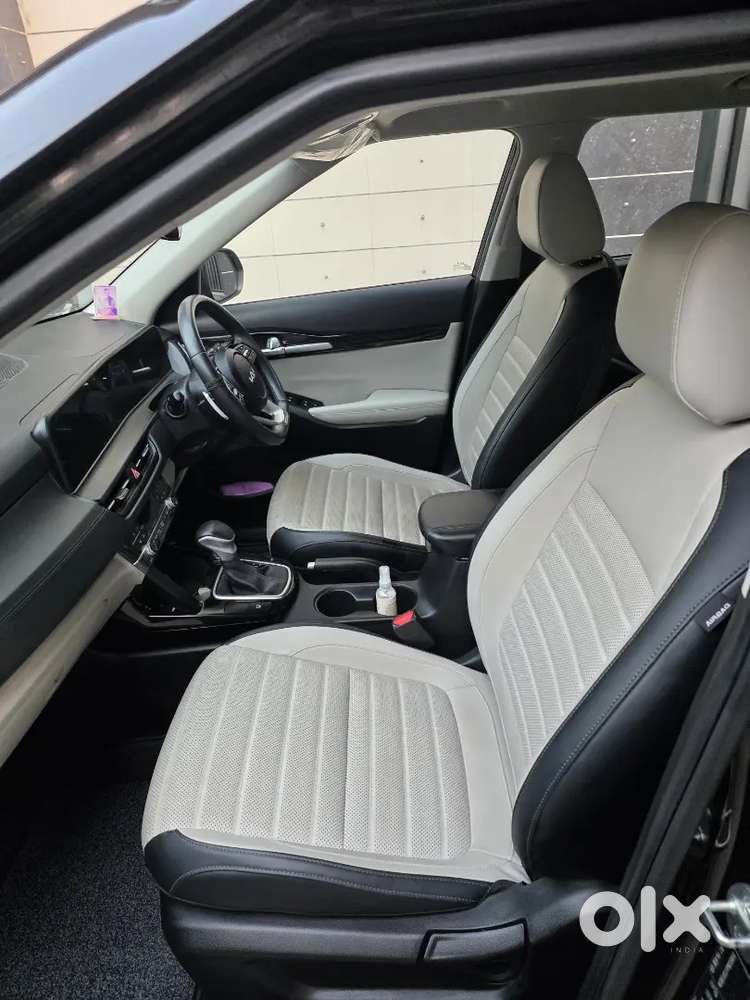 Scratchless Single Hand Driven Car