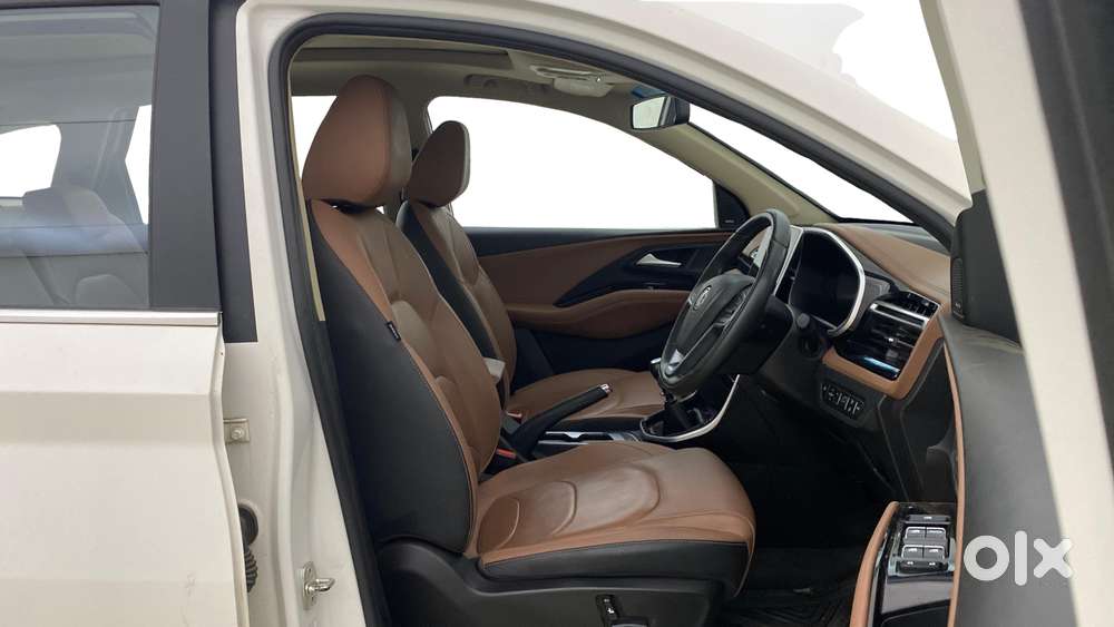 Mg Hector Plus Sharp Pro Blackstorm 2.0 Turbo Diesel 7 Str, 2024, Di..