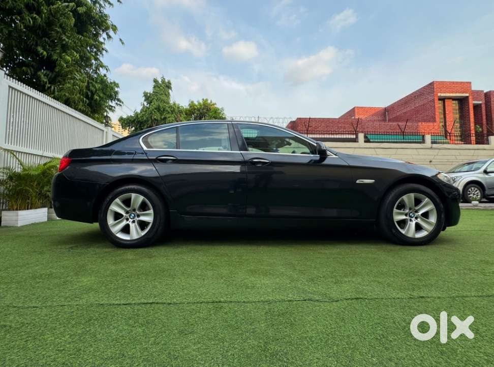 Bmw 5 Series 523i Sedan, 2012, Petrol