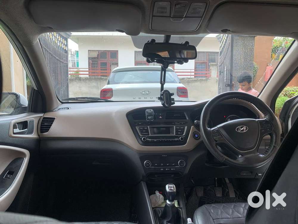Hyundai I20 Sportz Petrol Manual 2015