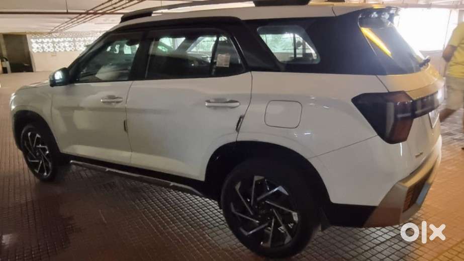 Hyundai Alcazar Signature 1.5 Petrol Dct 7str, 2025, Petrol