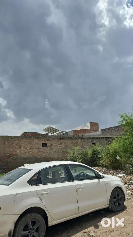 Skoda Rapid Elegance 2012
