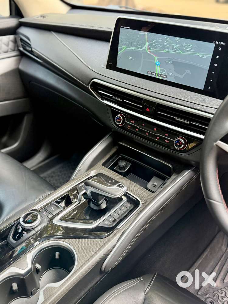 Mg Gloster Blackstorm 7 Str 2.0 Twin Turbo 4wd, 2024, Diesel