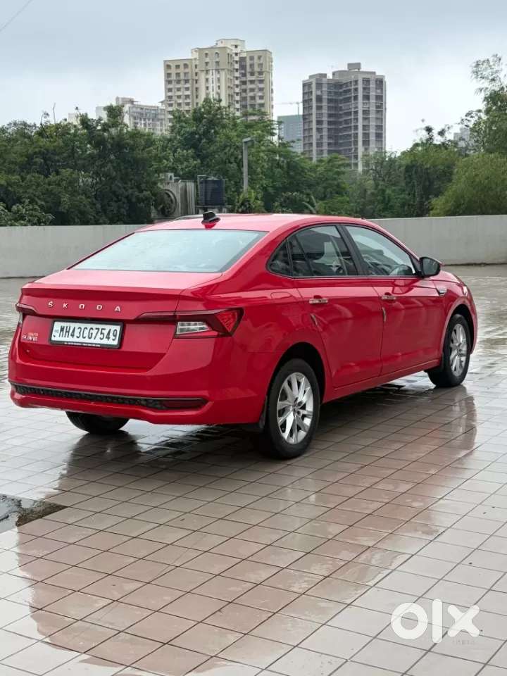Skoda Slavia Ambition 1.0l Tsi At, 2024, Petrol