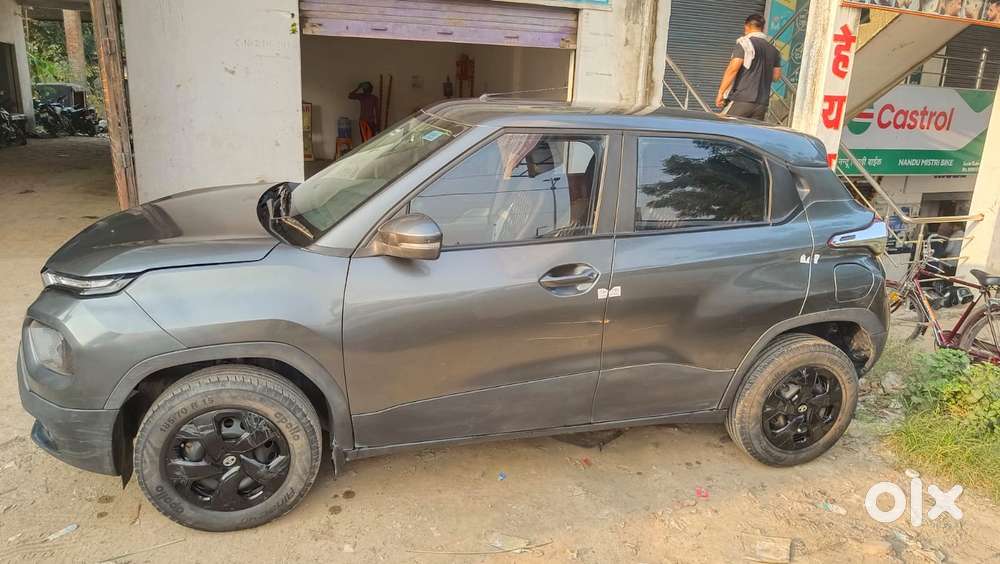 Tata Punch Pure, 2022, Petrol