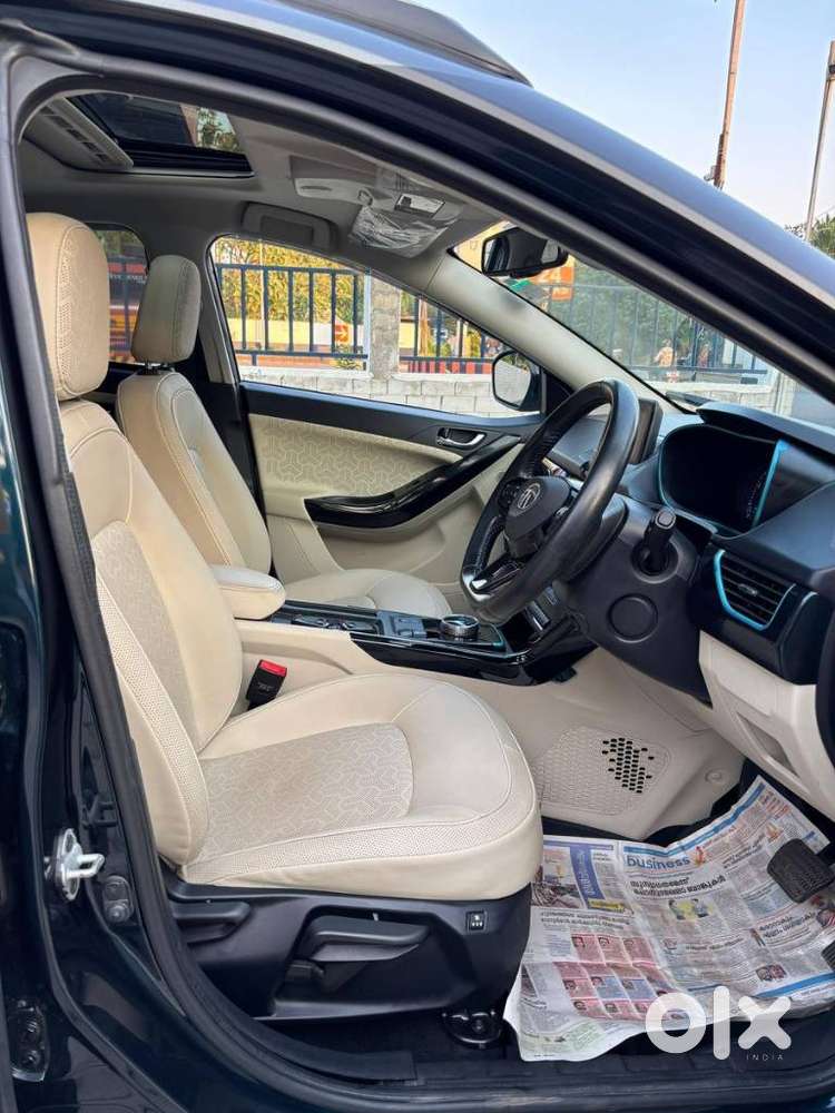 Tata Nexon 1.2 Revotron Xz Plus Luxs Red Dark Edition Amt, 2022, Ele..