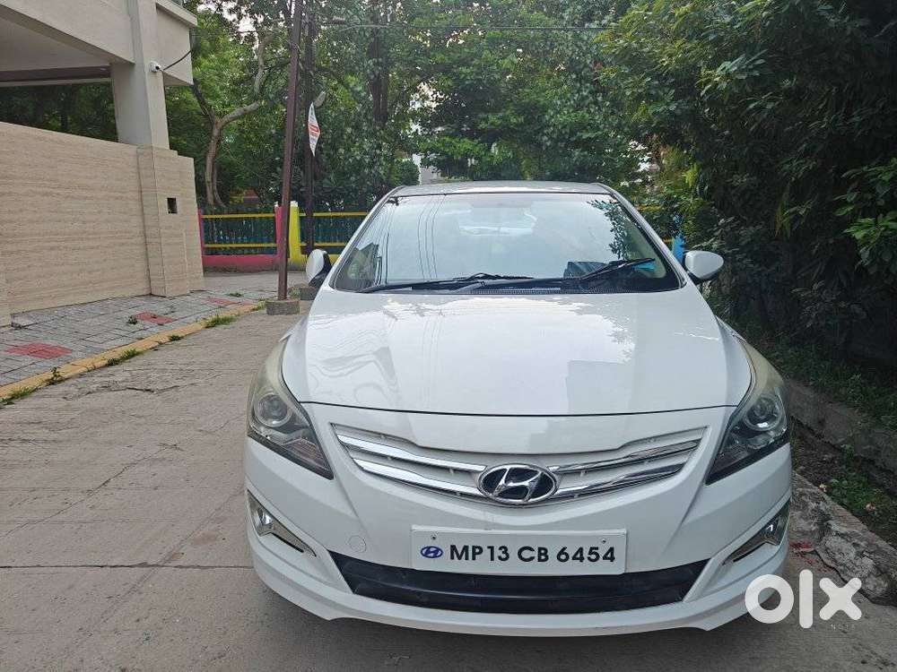 Hyundai Verna Vtvt 1.6 Sx, 2016, Petrol