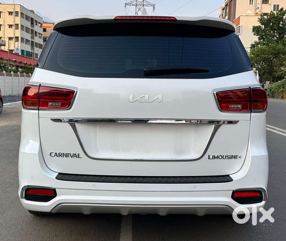 Kia Carnival Limousine Plus 7 Str, 2022, Diesel