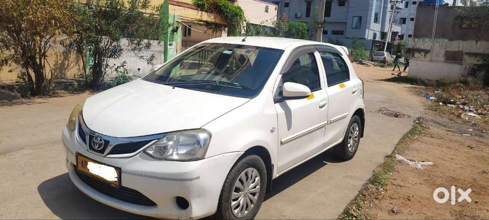 I Want Sell My Car Tyota Etios Liva 2015 3.30 L