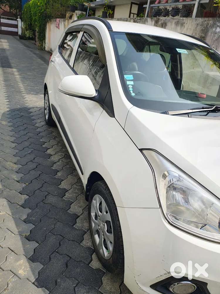 Hyundai Grand I10 Sportz 2013
