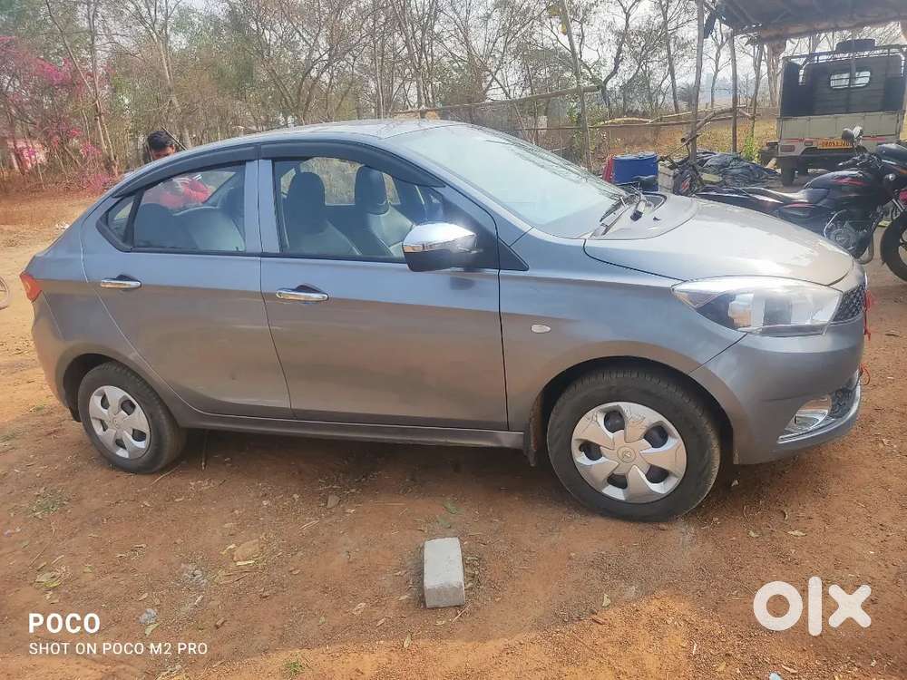 Tata Tigor Petrol 2018