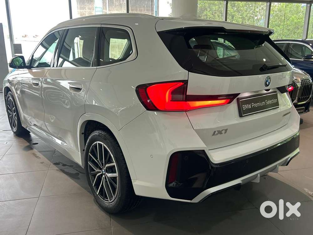 Bmw Ix1 Edrive20l M Sport, 2026, Electric