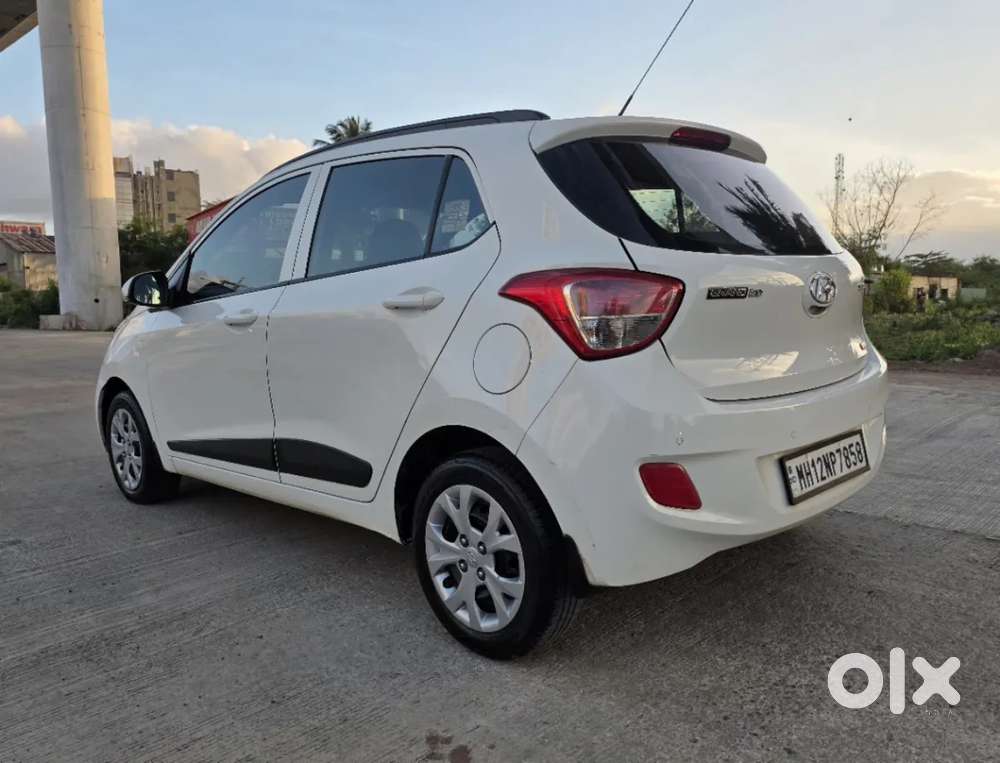 Hyundai Grand I10 Sportz 1.2 Kappa Vtvt, 2017, Petrol