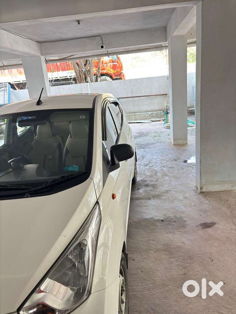 Hyundai Eon Petrol Well Maintained