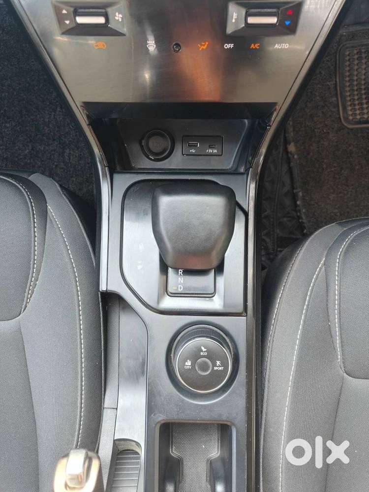 Tata Nexon Creative 1.2 Revotron Petrol 6 Amt, 2024, Petrol
