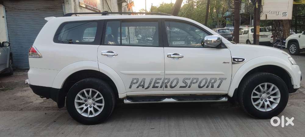 Mitsubishi Pajero Sport 2.5 Automatic, 2015, Diesel