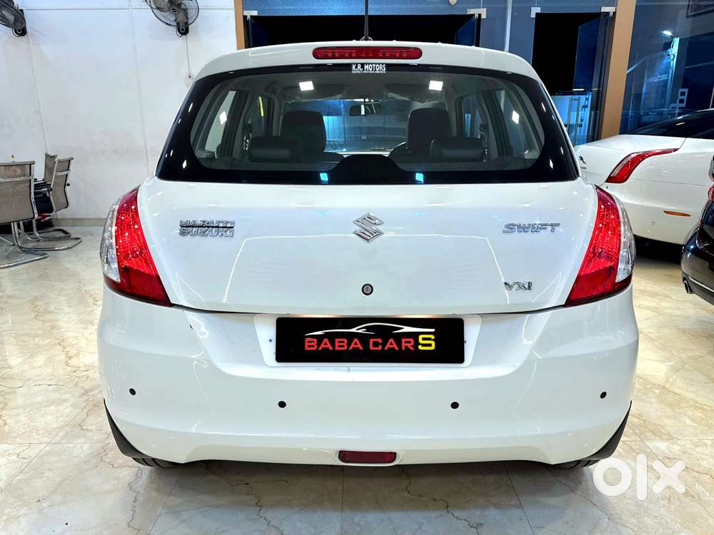 Maruti Suzuki Swift Vxi + Manual, 2016, Petrol