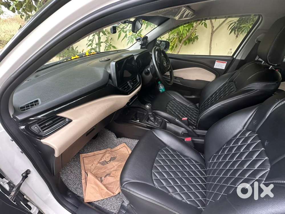 Toyota Glanza 2025 Cng & Hybrids 10700 Km Driven