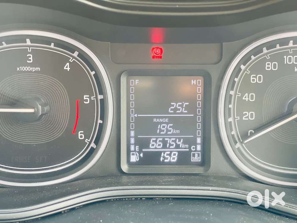 Maruti Suzuki Vitara Brezza Zdi Plus Dual Tone, 2018, Diesel
