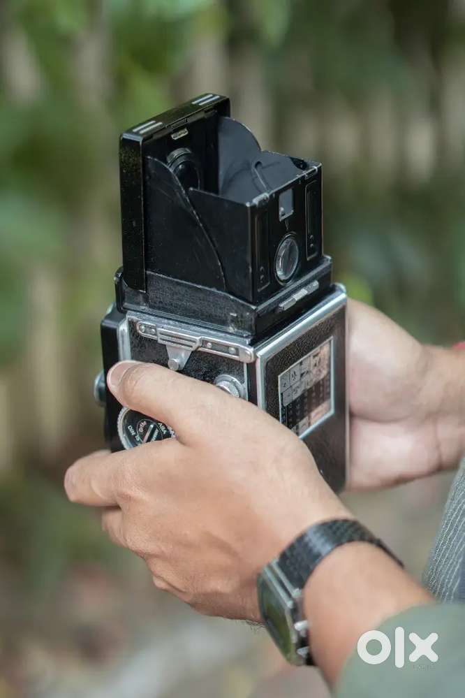 Camera Rolleiflex 3.5 TLR Carl Zeiss Tessar 75mm f/3.5 - Cameras