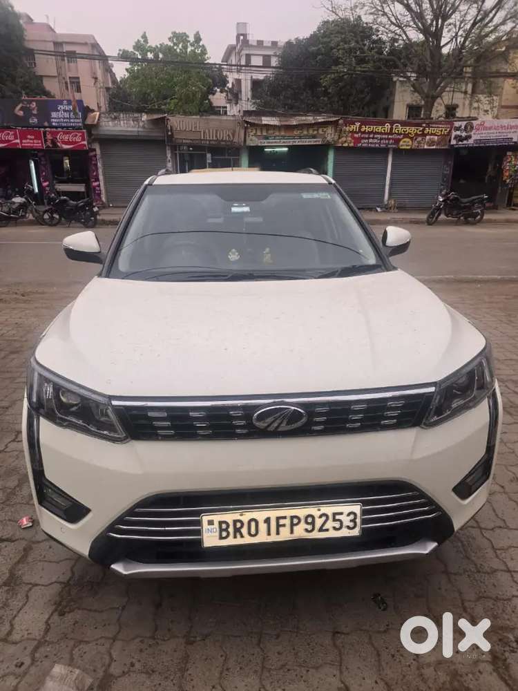 Mahindra Xuv300 2023 Petrol 22000 Km Driven