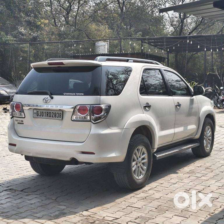 Toyota Fortuner 3.0 4x2 Automatic, 2013, Diesel