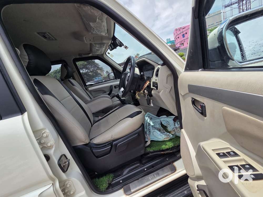 Mahindra Scorpio S11 Mt 7s, 2023, Diesel