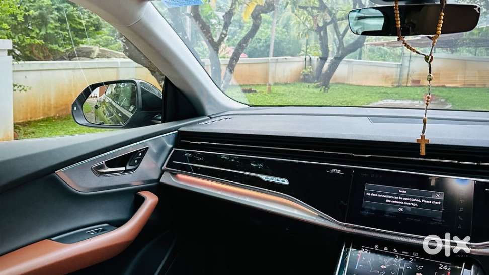 Audi Q8, 2022, Petrol