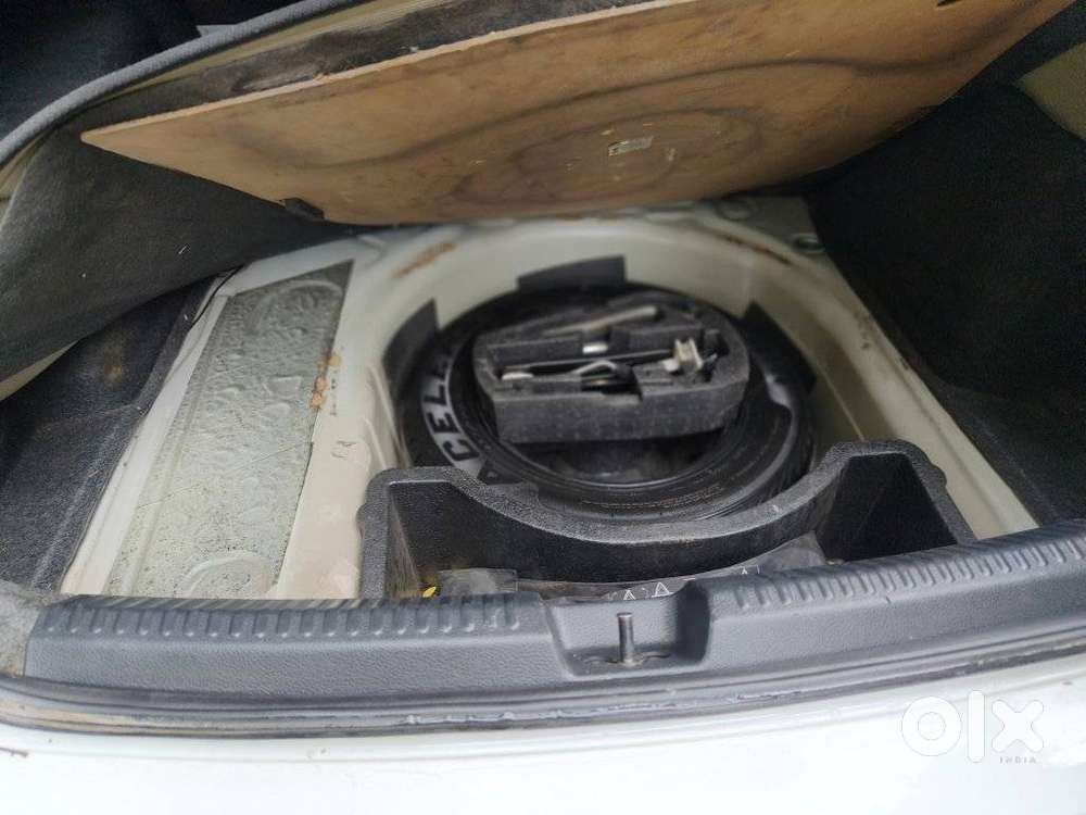 Volkswagen Vento 1.2 Tsi Comfortline At, 2013, Diesel
